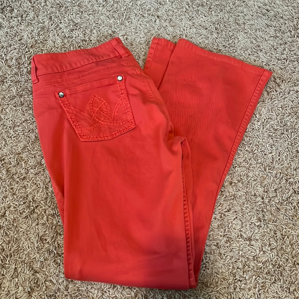 Red Wrangler jeans - Size 11/34